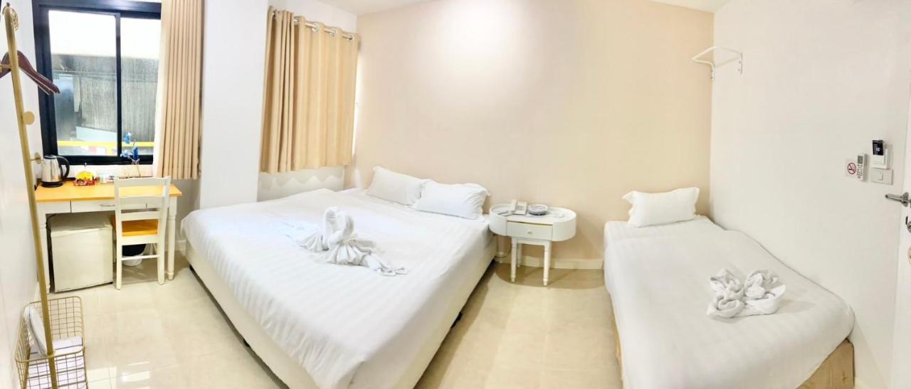 Abcyq Hotel Bangkok Buitenkant foto