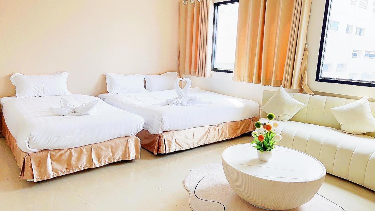 Abcyq Hotel Bangkok Buitenkant foto
